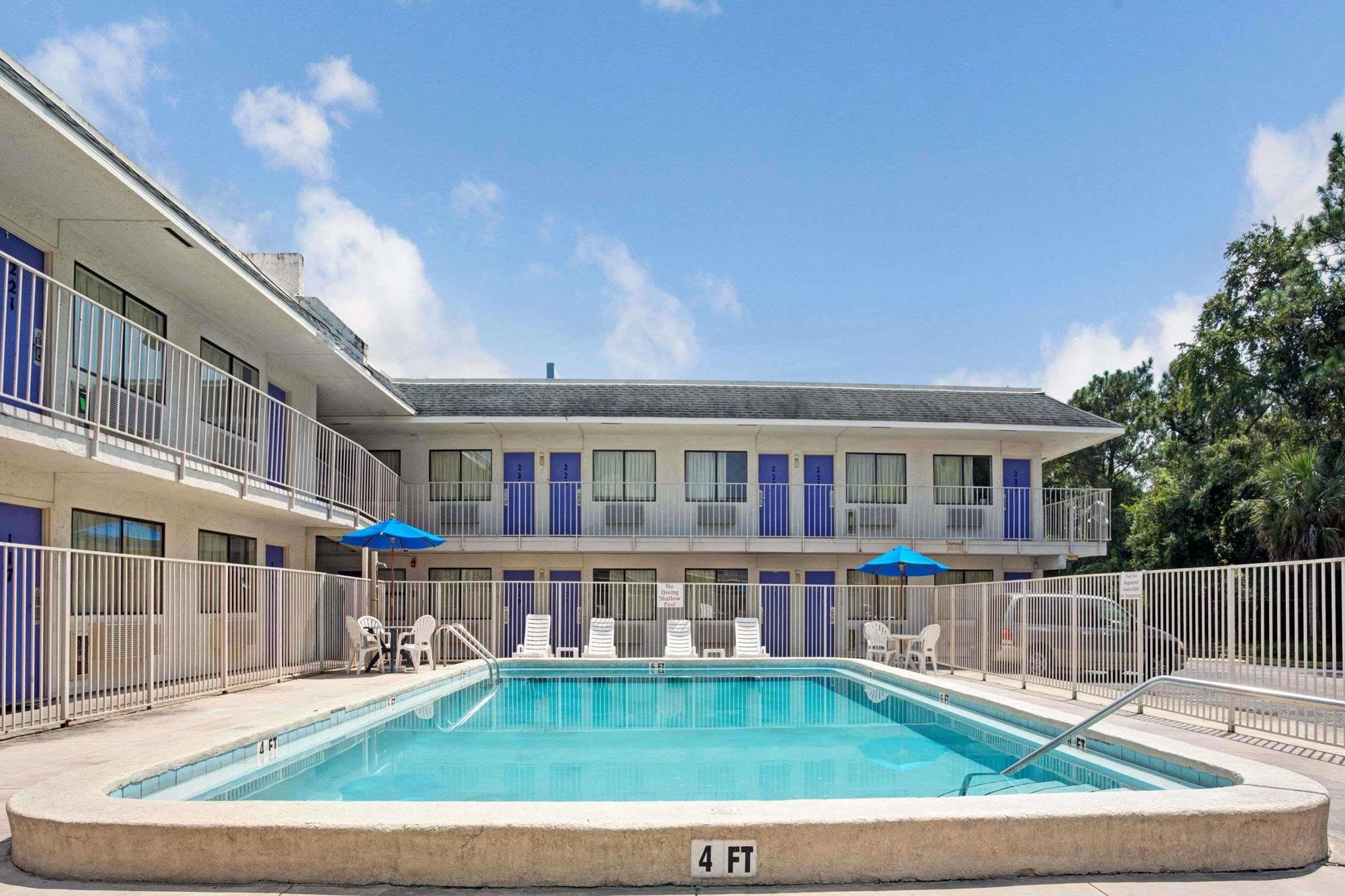 Knights Inn Jacksonville Airport Exterior foto